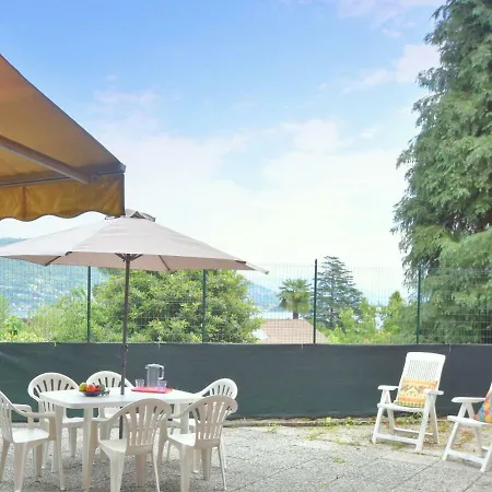 Quaint Holiday At With Lake View Dom wakacyjny *